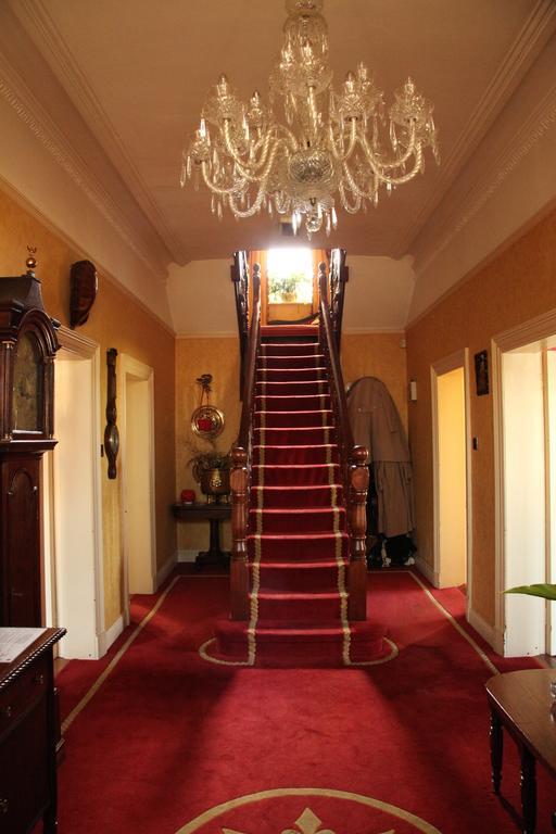 Roscaoin House Hotel Westport Ngoại thất bức ảnh